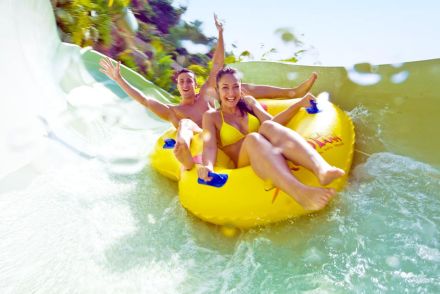 Jungle Snake 4 PIPEline-Wasser-Reifenrutschen Siam Park Teneriffa